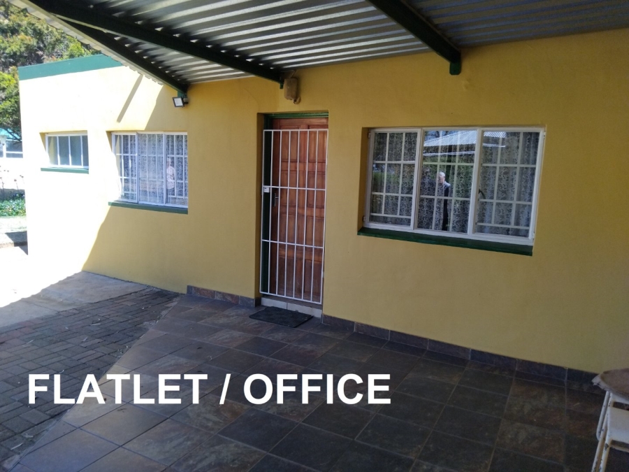 Commercial Property for Sale in Agricultural Holding 400 North West